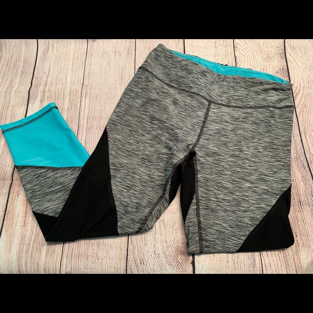 Gray/Turquoise leggings